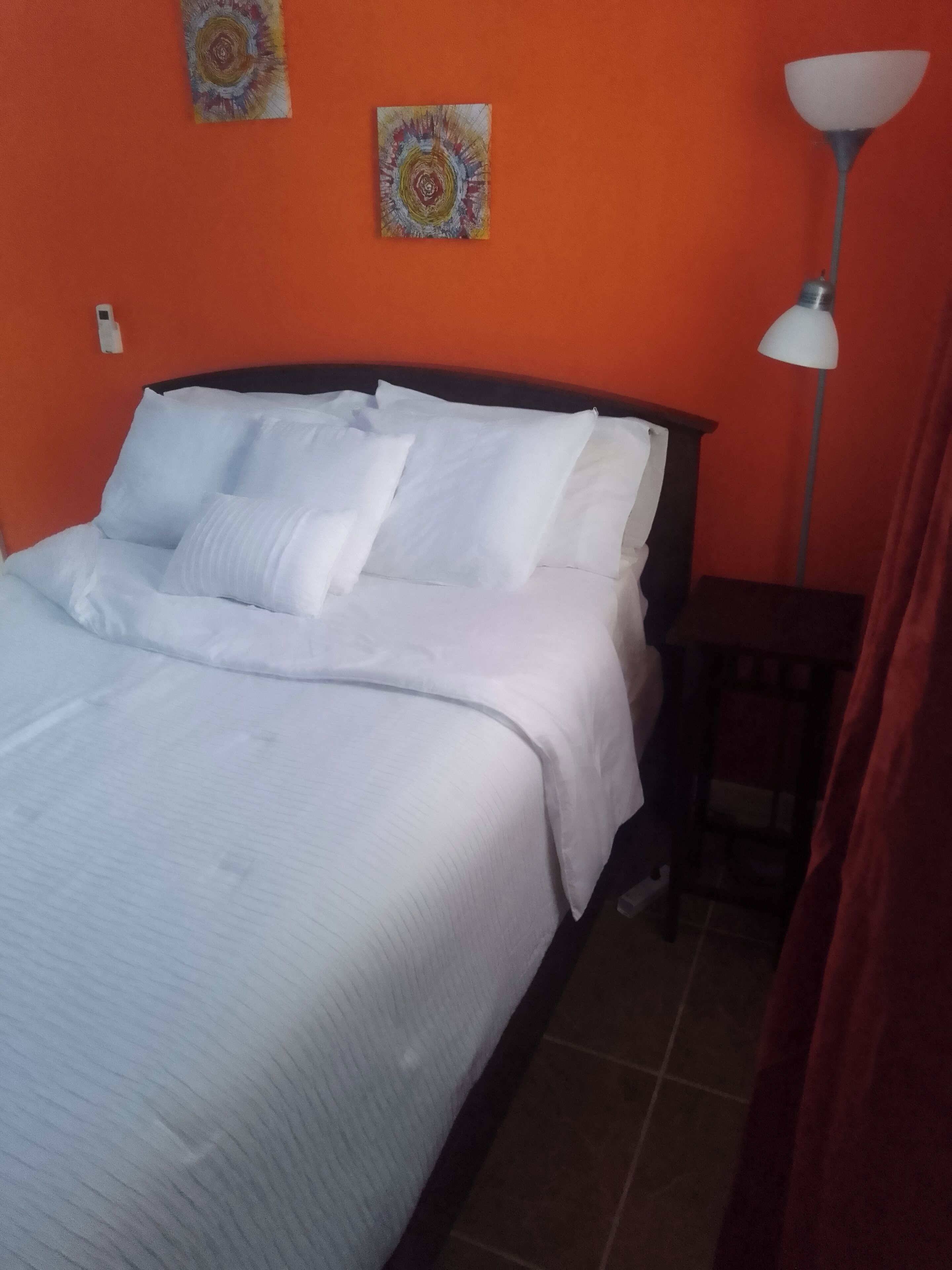 1 soveværelse, strygejern/strygebræt, Wi-Fi, sengetøj