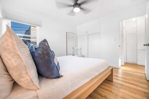 1 sovrum, strykjärn/strykbräda, resesäng och wi-fi