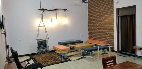 Sukoon – The Bliss: A Villa Retreat
Nestled hillock, offers 3 rooms, plunge pool