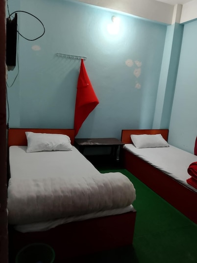 B.N Hotel & Restaurant