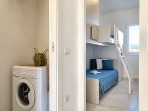 2 bedrooms, iron/ironing board