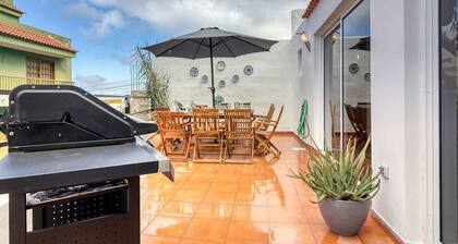 Casa acogedora con barbacoa, vistas al Teide y cerca del centro