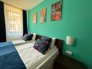 1 chambre, fer et planche Ă repasser, Wi-Fi, literie fournie