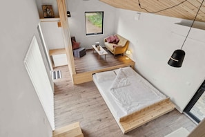 2 bedrooms