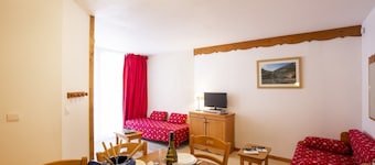 Apartment Termignon near Ski Lift