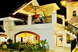 Front of property - evening/night