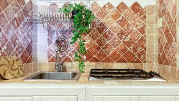 雪櫃、廚房用具/餐具/器皿