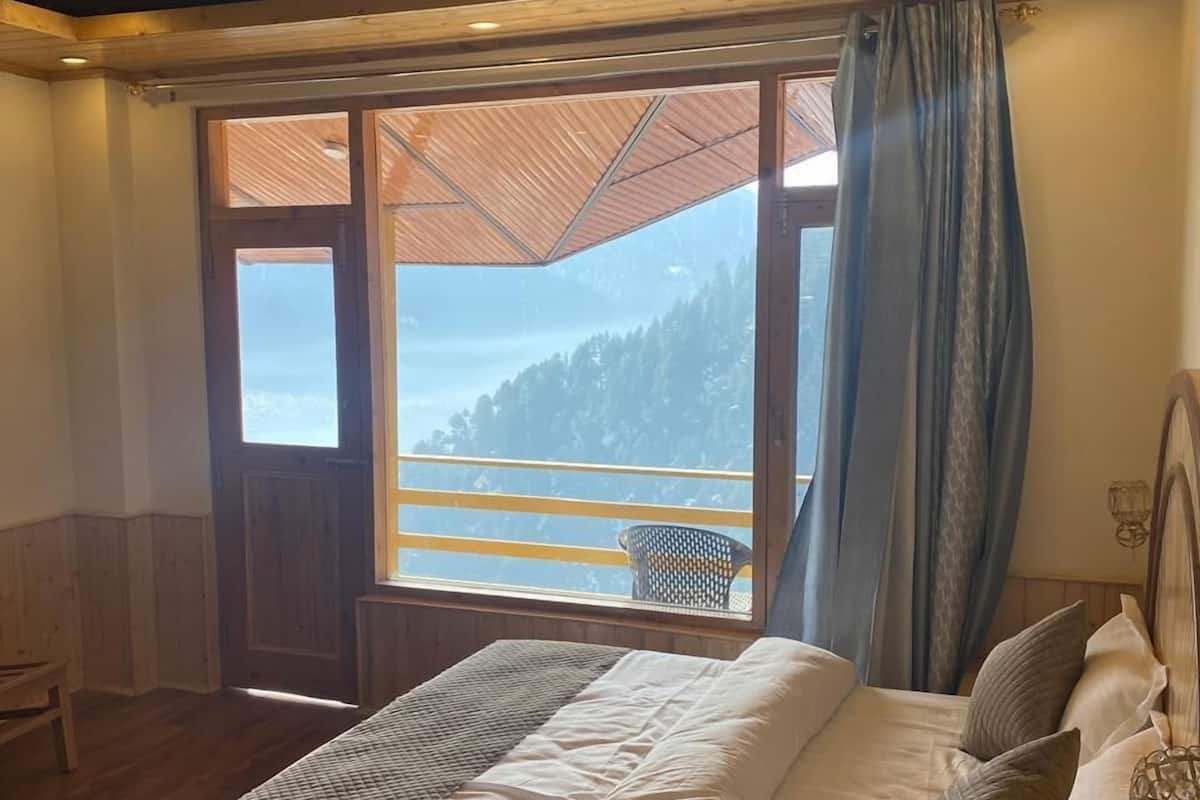 Habitación Confort, vista a la montaña | Escritorio y wifi gratis