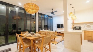 Villa – exclusive | Oppholdsrom | Flatskjerm-TV