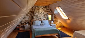 1 soverom, strykejern/-brett, wi-fi og sengetøy