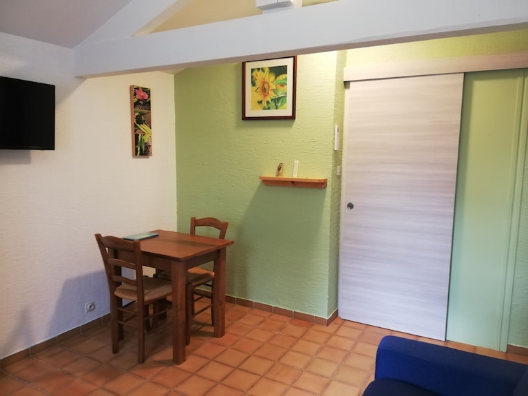 Coquette Tiny-house à 5 Mn à Pieds De Tous Commerces, Proche Des Incontournables - Joyeuse