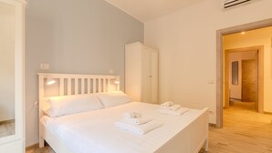 3 soverom, skrivebord, strykejern/-brett og wi-fi