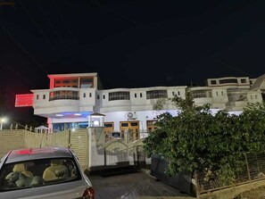Front of property - Arya Holiday Home (Faizabad)