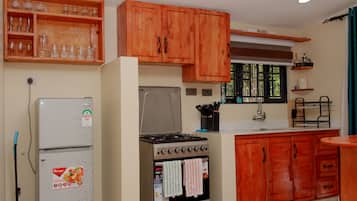 Oven, stovetop