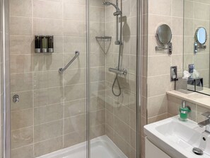 Towels - 3 bedroom accommodation in Scarborough (Scarborough)