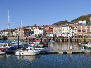 Marina - 3 bedroom accommodation in Scarborough (Scarborough)