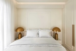 4 bedrooms, desk, iron/ironing board, free WiFi