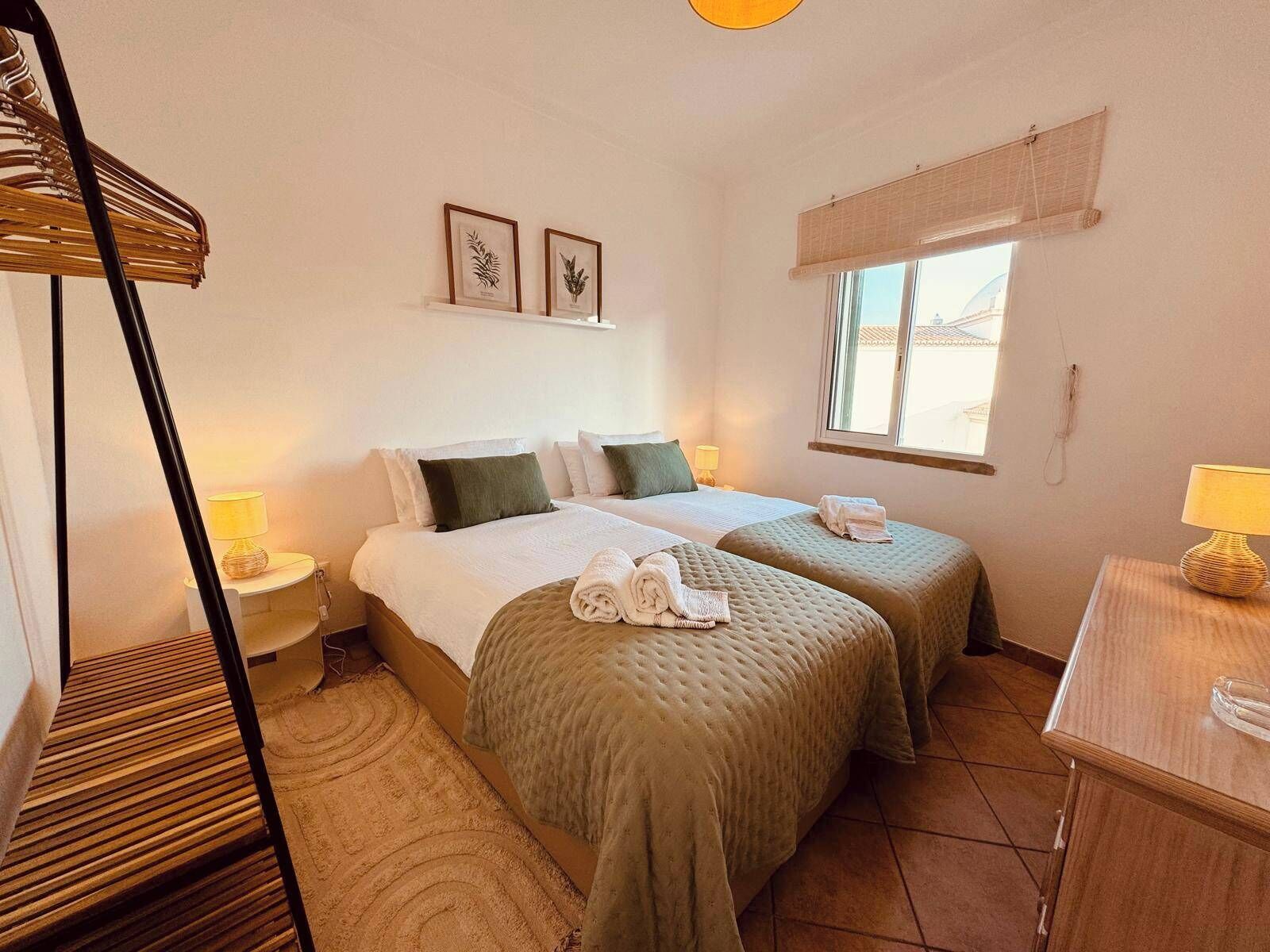 Departamento | 3 habitaciones, tabla de planchar con plancha y wifi gratis 