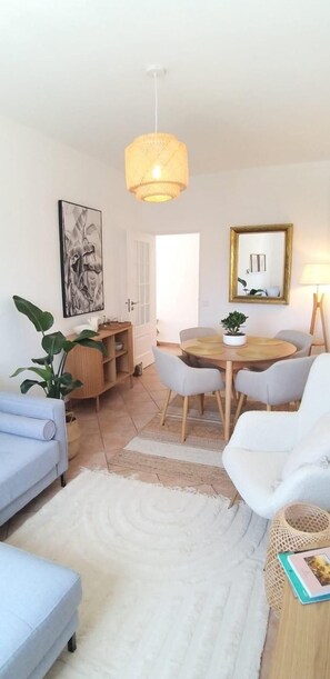 Apartment | Living area