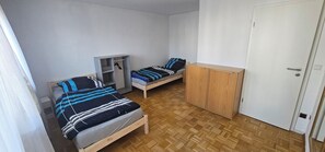 3 bedrooms, WiFi, bed sheets