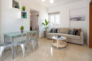 1 bedroom, soundproofing, iron/ironing board, free WiFi - ANEMOS DELUXE SUITES - MAISTROS (Heraklion)