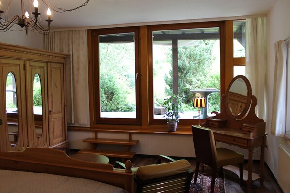 1 bedroom, free WiFi, bed sheets, wheelchair access - Ferienwohnungen Stolberg - Apartment with garden view (Südharz)