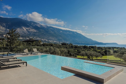 Villa Palazzo di Agathera        Kefaloniaprivatevillas