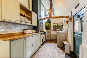 Fridge, oven, dishwasher, toaster