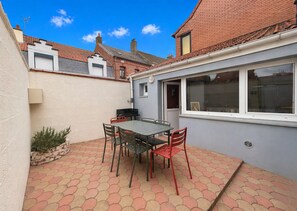 House | Terrace/patio - Apart'Moment EN GROUPE - Le Cocon du Haut-Pont (Saint-Omer)