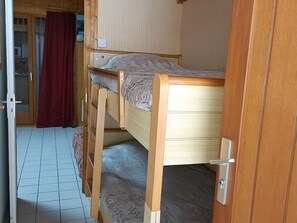1 quarto