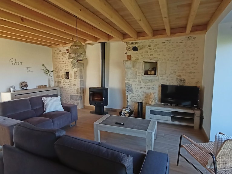 Gîte Calme Avec Wifi Et Piscine Partagée En Pleine Nature - Sarthe
