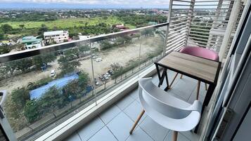 Asrama Umum, 1 kamar tidur, akses difabel, Boleh Merokok | Balkon