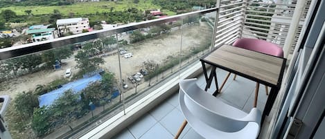 Shared Dormitory, 1 Bedroom, Accessible, Smoking | Balcony