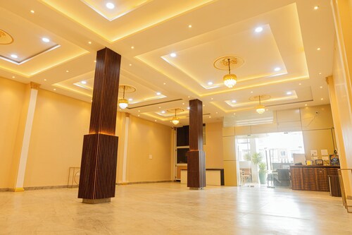 B&B Estrella Hotel And Resort 