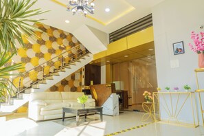 Reception - B&B Estrella Hotel And Resort  (Indore)