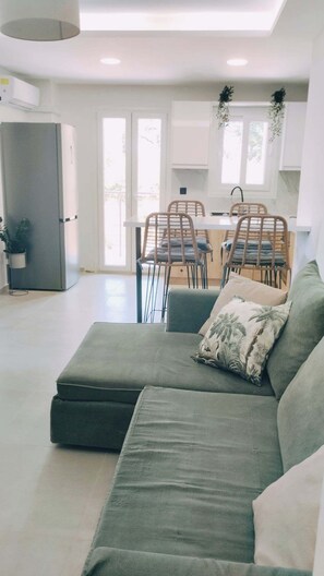 Living area - INAS 2 BEDROOM APARTMENTS (Corfu)