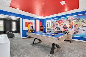 Exterior - Serenity Lakeview Retreat Stunning Water Views, No Rear Neighbors, Private Pool, Game Room & Star Wars Cinema (Kissimmee)