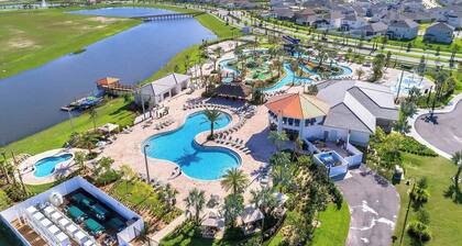 Serenity Lakeview Retreat Stunning Water Views, No Rear Neighbors, Private Pool, Game Room & Star Wars Cinema