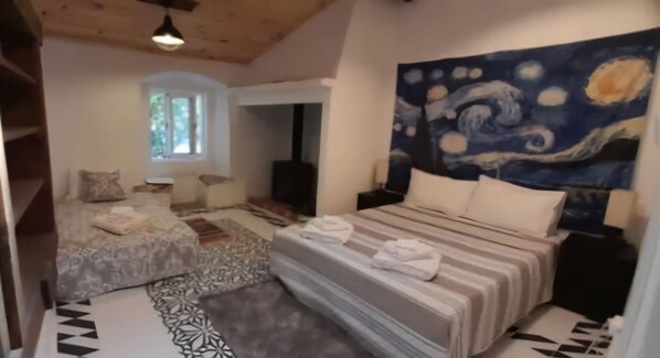 2 slaapkamers, een strijkplank/strijkijzer, wifi, beddengoed