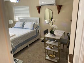 4 Schlafzimmer, Bügeleisen/Bügelbrett, WLAN, Bettwäsche