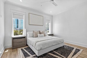 4 chambres, fer et planche à repasser, Wi-Fi gratuit, draps fournis