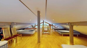 3 dormitorios, tabla de planchar con plancha, wifi y ropa de cama