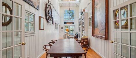 تناول الطعام