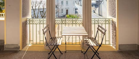 Superior Double or Twin Room, Balcony, Garden View | Terrace/patio