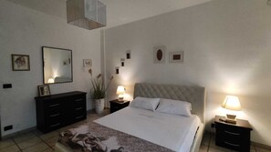 2 bedrooms, bed sheets