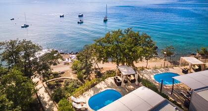 Holiday Home Amber Luxury in Atea Resort, Njivice