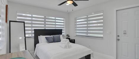 1 chambre, fer et planche à repasser, Wi-Fi gratuit, draps fournis