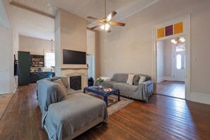 Smart TV, books, computer monitors - Victorian Retreat: Peace, Serenity, & Character (Fairburn)