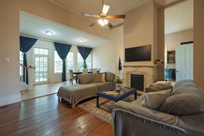 Smart TV, books, computer monitors