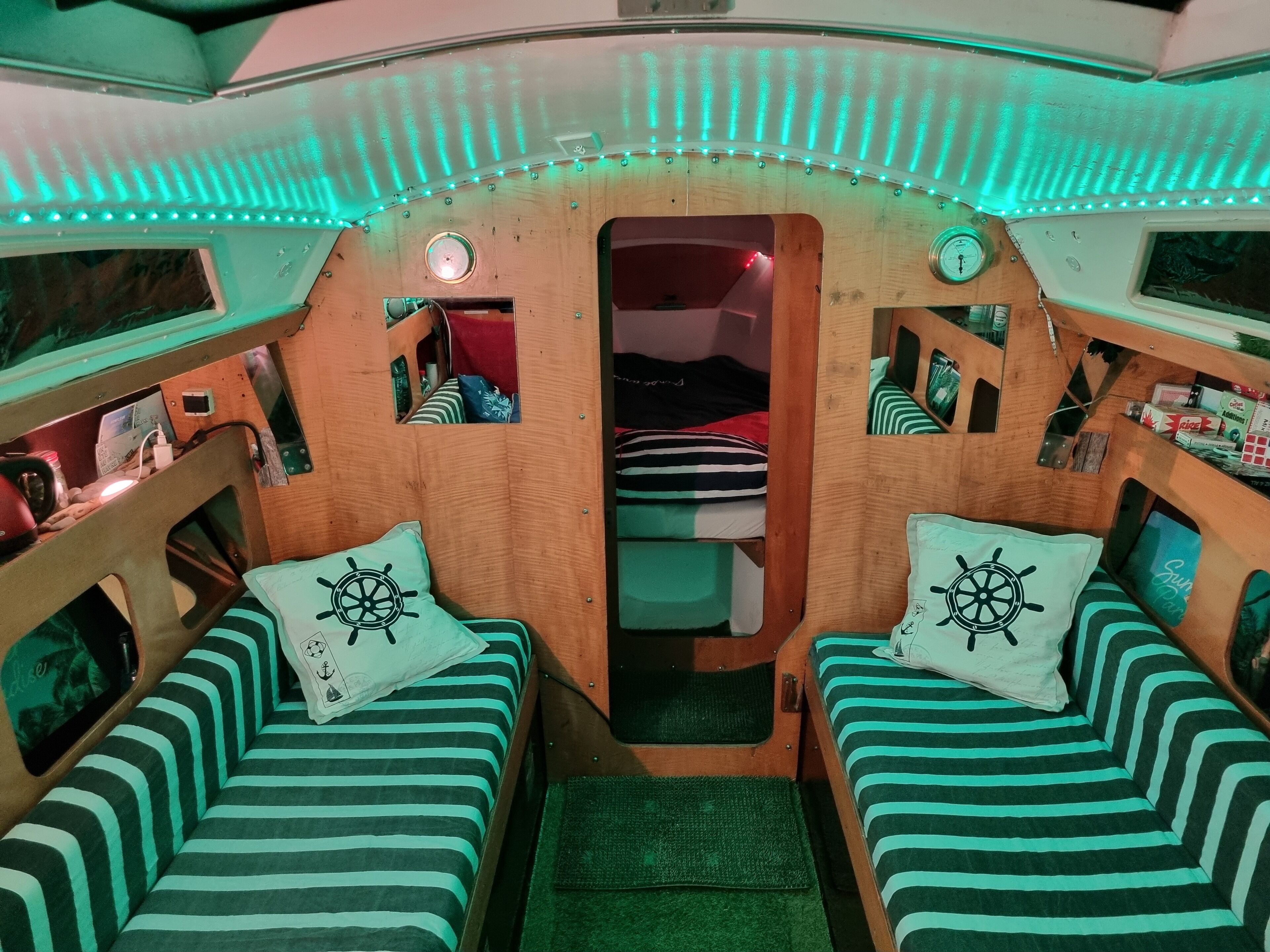 1 室のベッドルーム、WiFi、ベッドシーツ